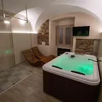 Casa Mirto بيت ضيافة