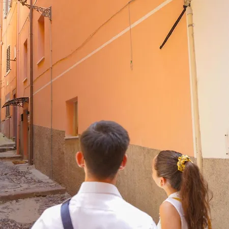 Casa Mirto Pensjonat Bosa