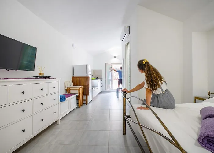 Casa Mirto 招待所 4*