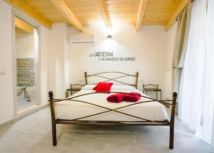 Casa Mirto 招待所 博萨