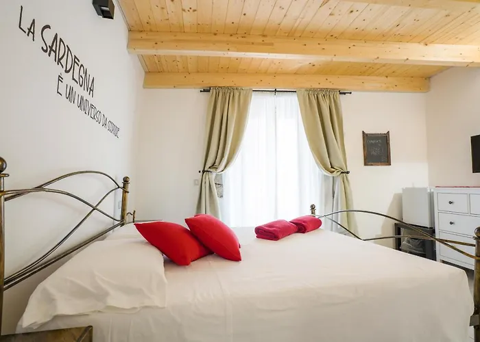 Casa Mirto 招待所 博萨