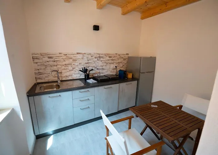 招待所 Casa Mirto 博萨